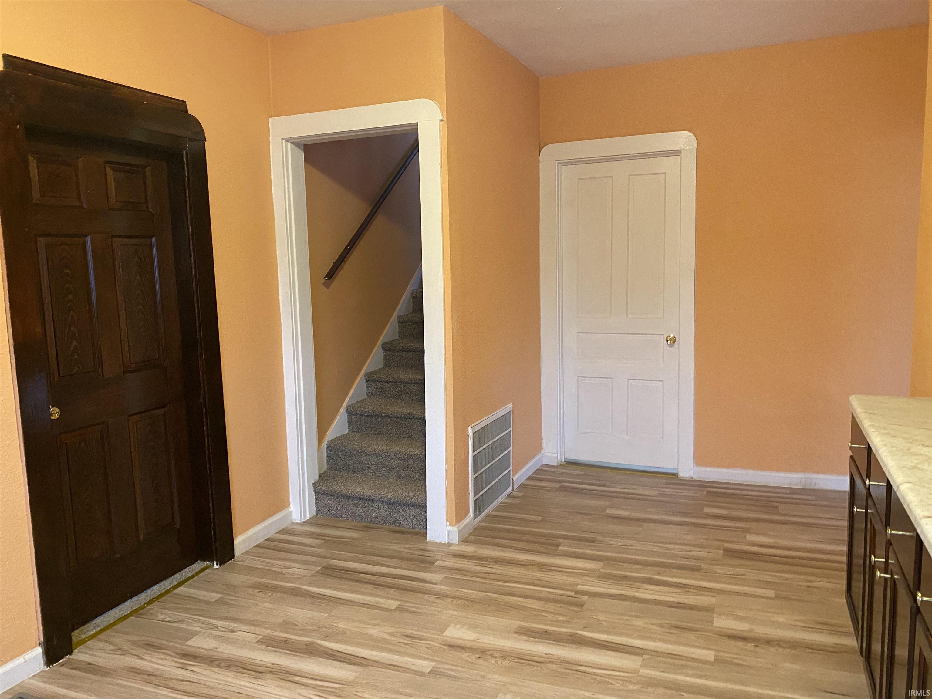 417 North Ship Street Portland, IN 47371 - Photo 9 of 19
