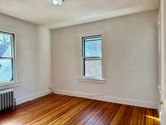 $499,900 | 21 Bloomfield Street, Springfield, MA 01108