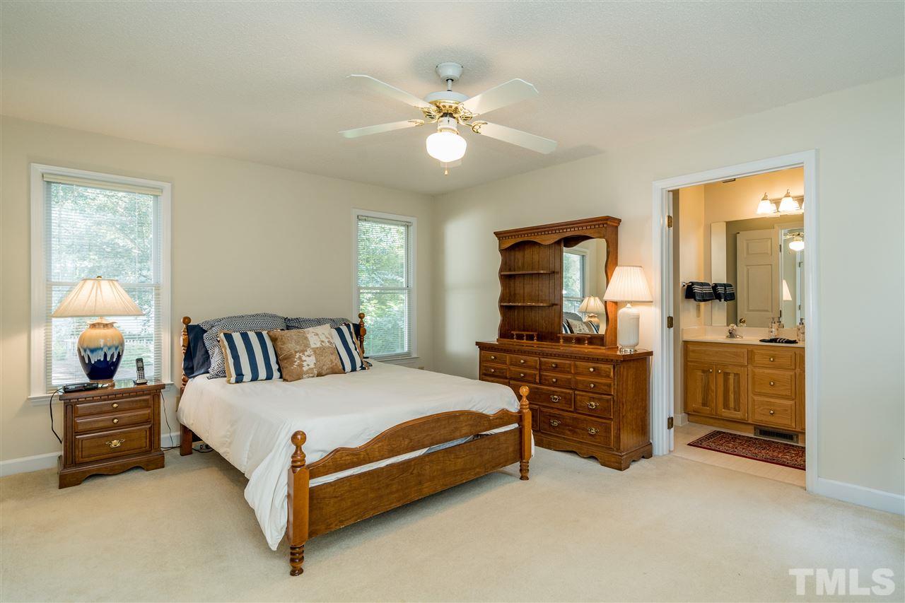 6312 Wynbrook Way Raleigh, NC 27612 - Photo 15 of 28