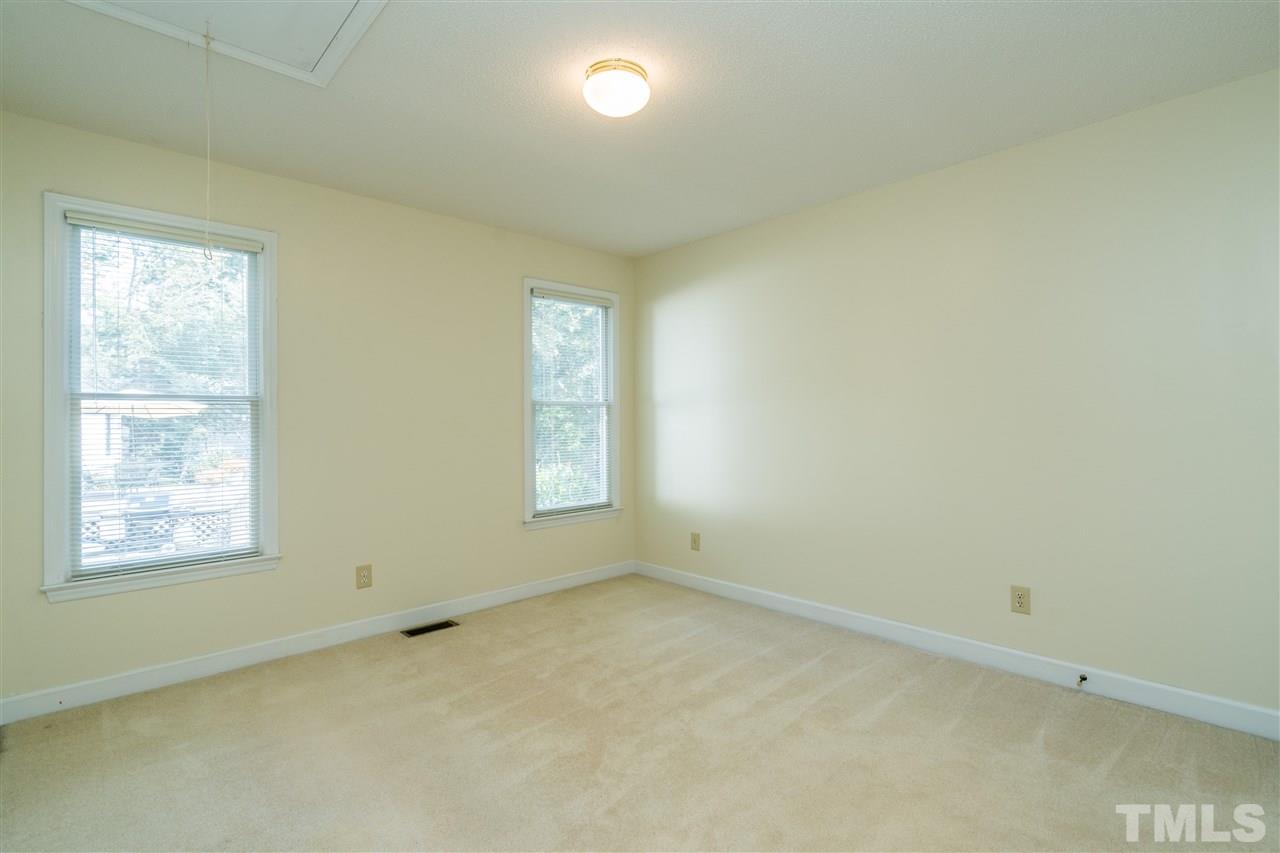 6312 Wynbrook Way Raleigh, NC 27612 - Photo 21 of 28