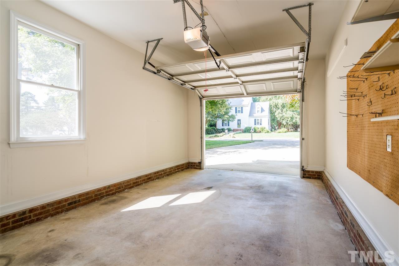 6312 Wynbrook Way Raleigh, NC 27612 - Photo 23 of 28