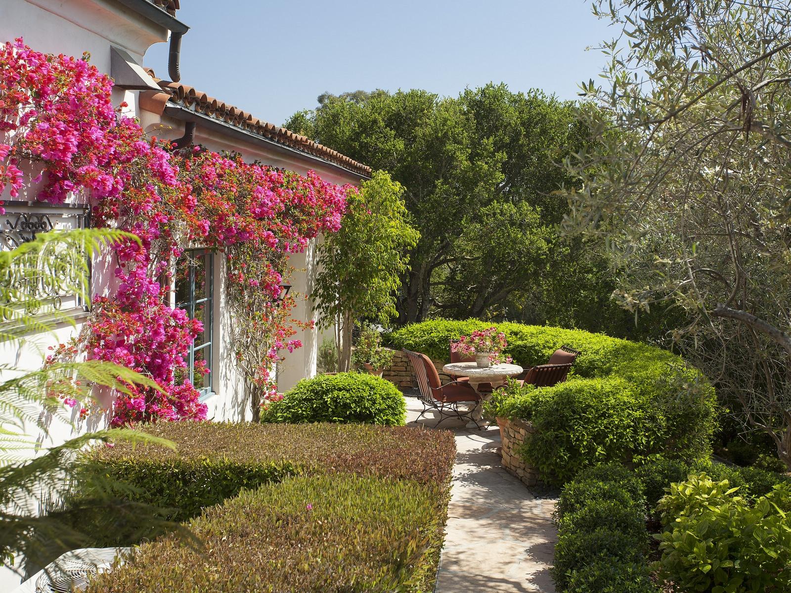 423 Ennisbrook Drive Montecito, CA 93108 - Photo 11 of 11 11-423Ennisbrook_036_side gardens