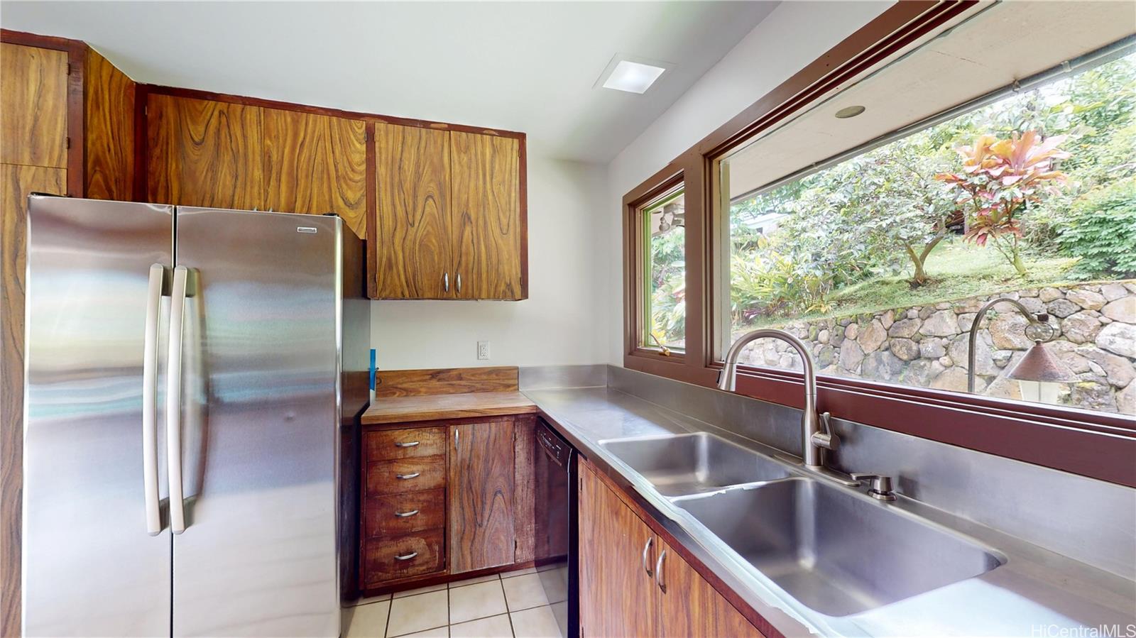 45-608 Halekou Road Kaneohe, HI 96744 - Photo 7 of 25