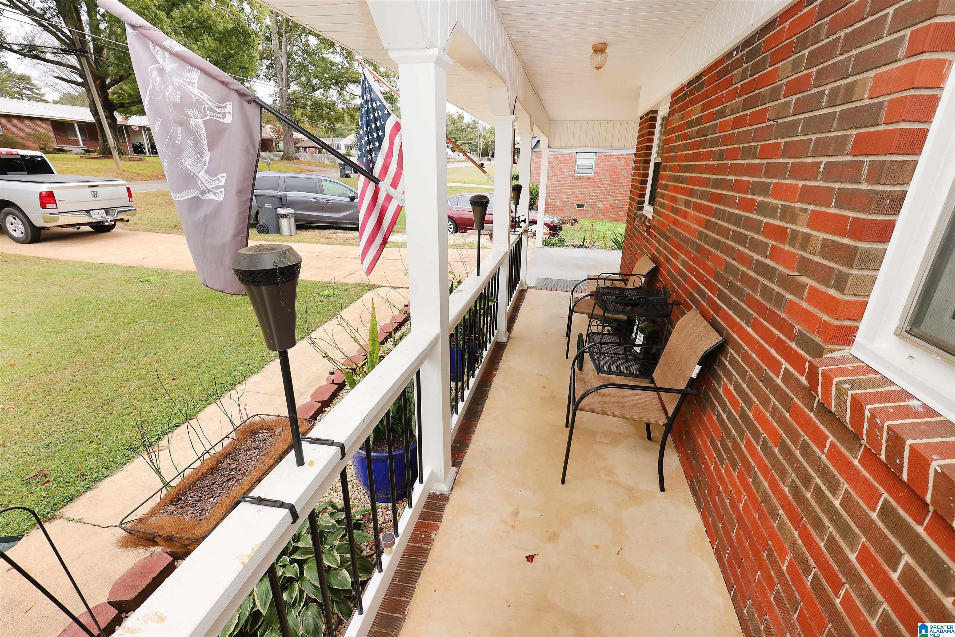 806 Alexandria Road Weaver, AL 36277 - Photo 5 of 36