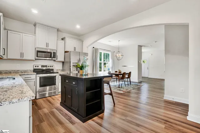 $269,900 | 111 North 3rd Street, Easley, SC 29640