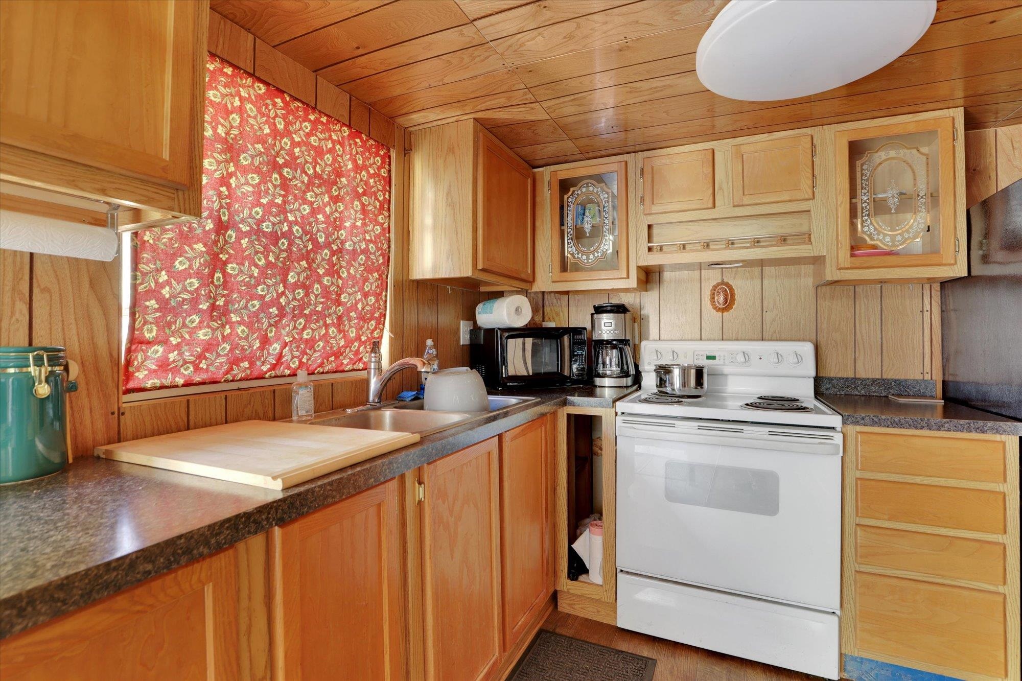 5155 Goah Way Springdale, WA 99173 - Photo 17 of 25