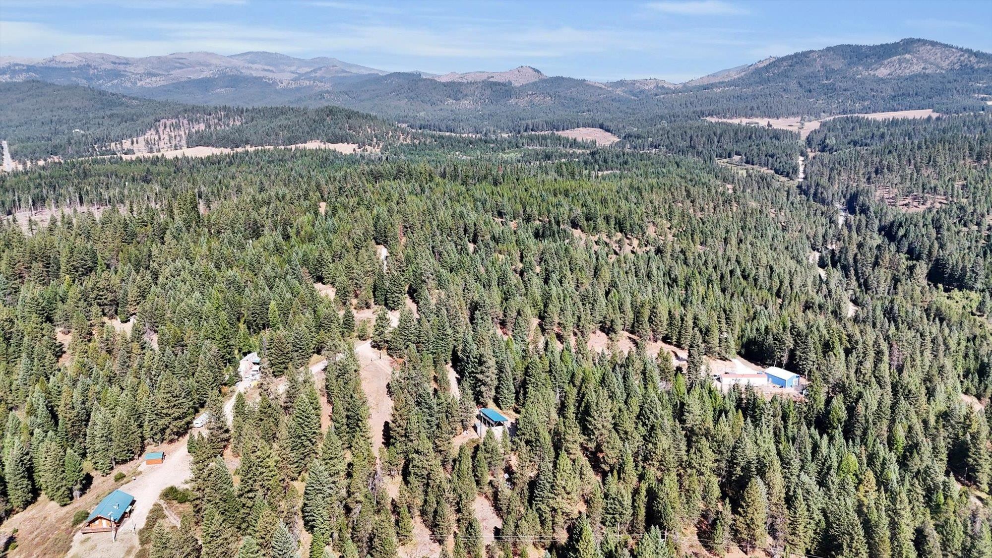 5155 Goah Way Springdale, WA 99173 - Photo 2 of 25