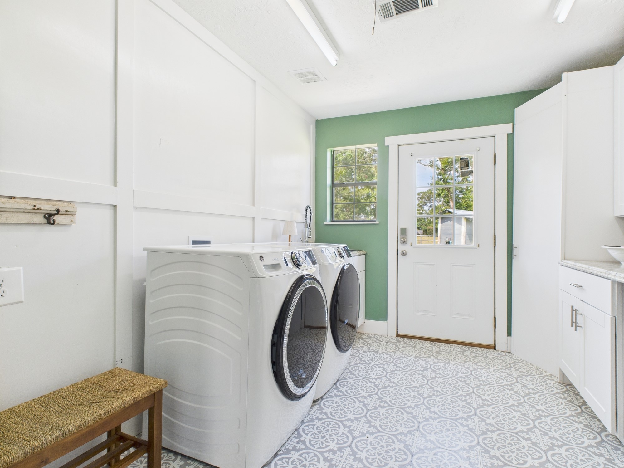 100 Hill Ranch Lane New Waverly, TX 77358 - Photo 18 of 23 a utility room with dryer and washer