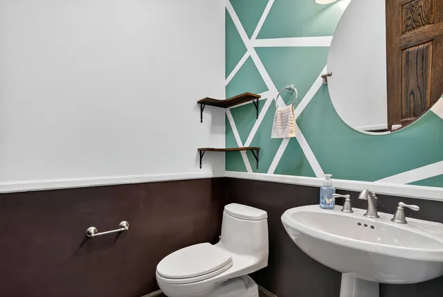 $420,000 | 336 Oak Hill Court, Antioch, IL 60002