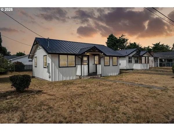 a view of a house with a patio