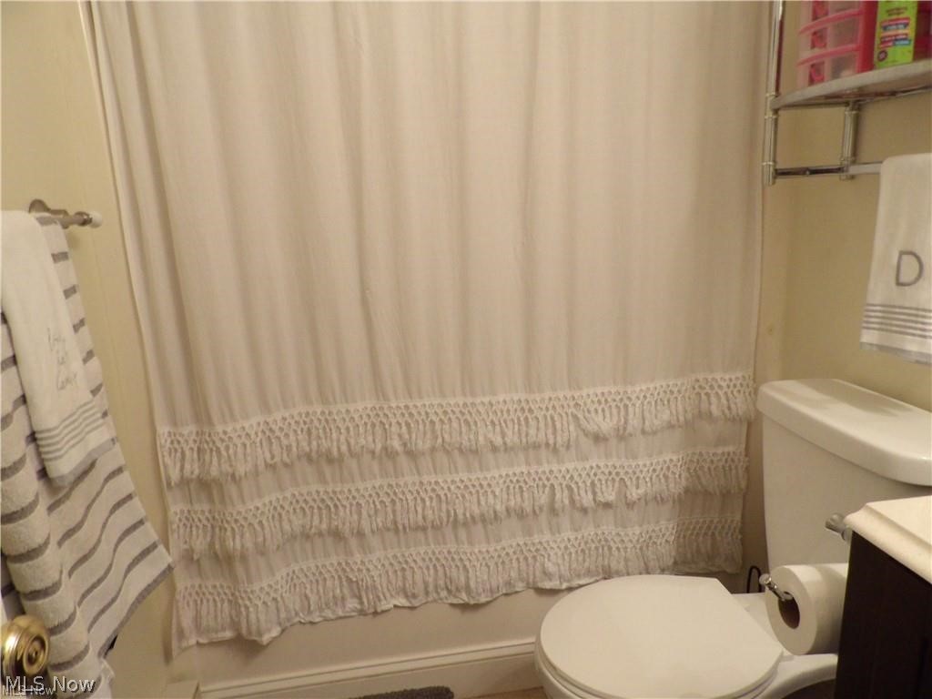62 Hawk Ridge Rittman, OH 44270 - Photo 9 of 26 Here's a closer view of the Bathroom.