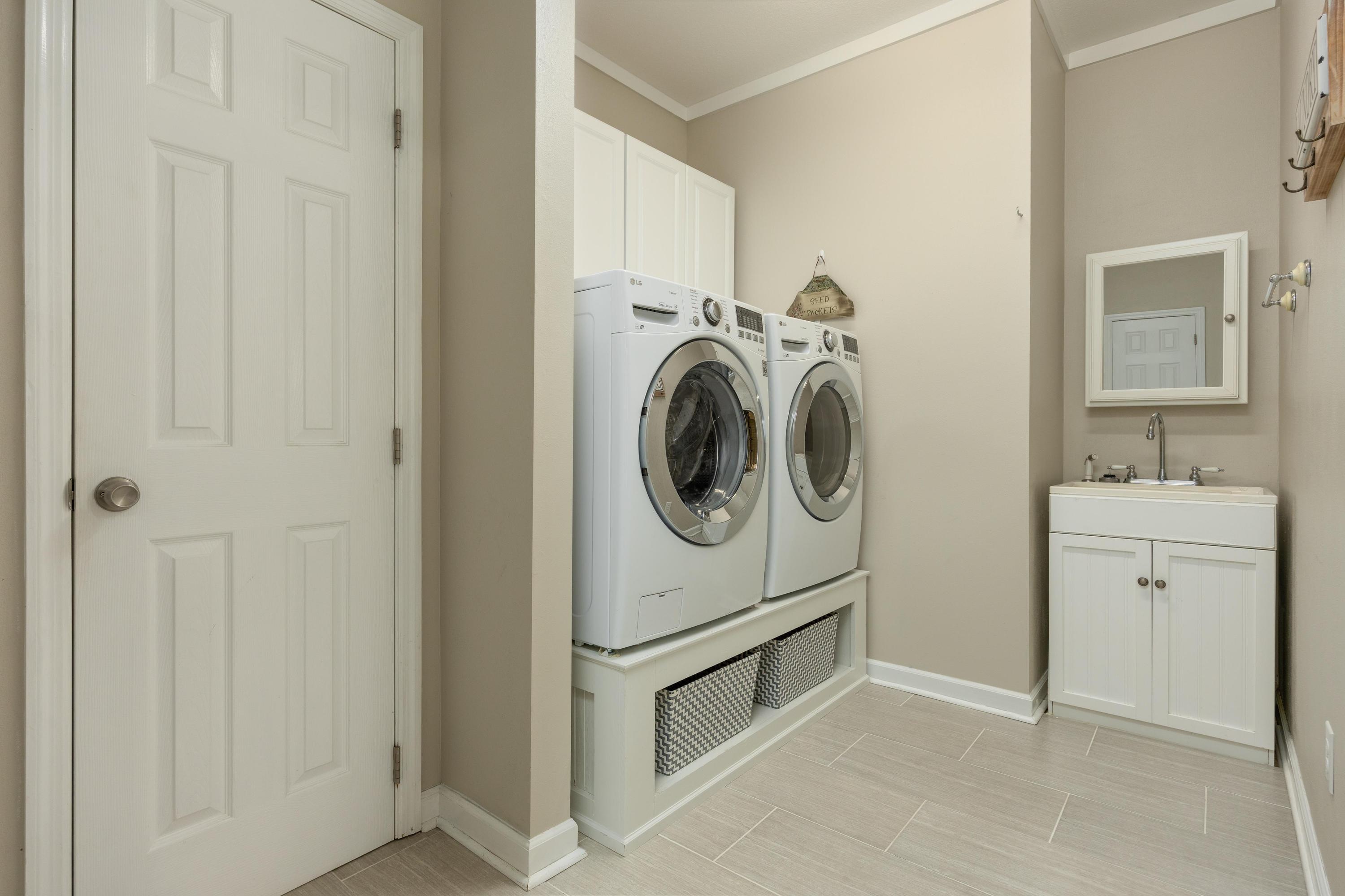 2404 Cave Springs Road Rising Fawn, GA 30738 - Photo 33 of 50 Laundry