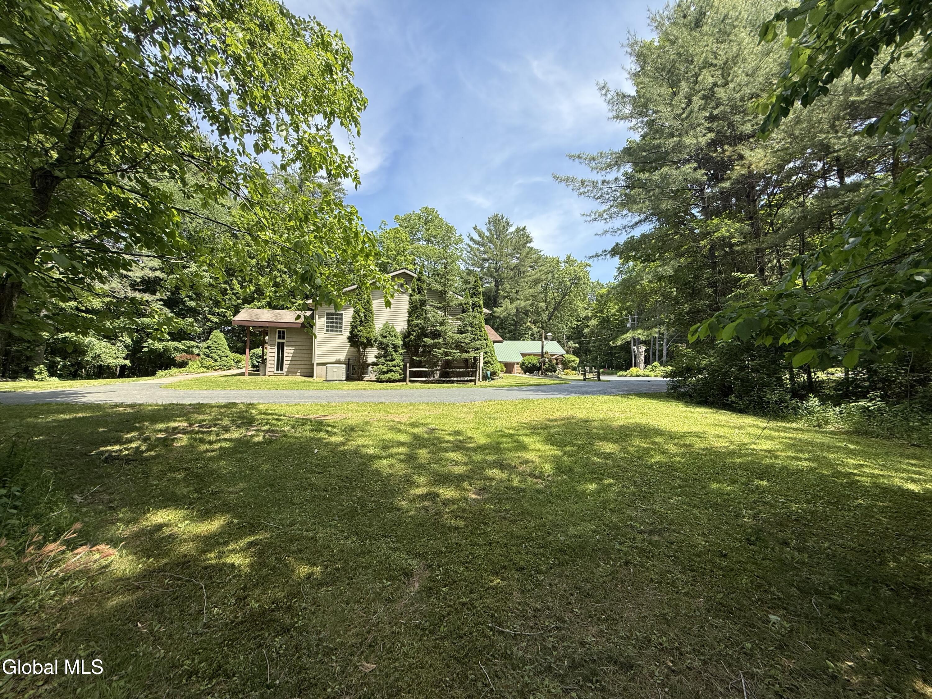 371 Lakeview Road Broadalbin, NY 12025 - Photo 3 of 6 IMG_3739