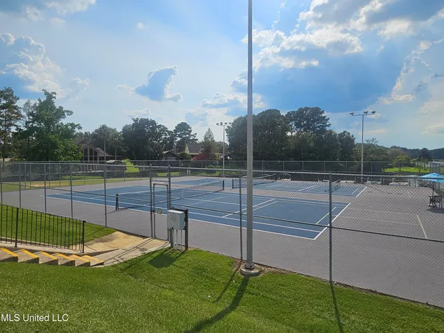 $219,500 | 906 West Lakeshore Drive, Carriere, MS 39426