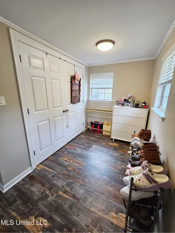 $219,500 | 906 West Lakeshore Drive, Carriere, MS 39426