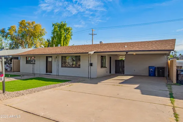 $349,000 | 335 South Harris Drive, Mesa, AZ 85204