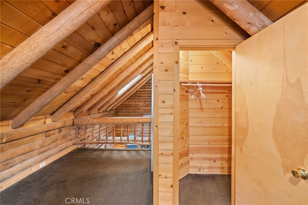 53645 Country Club Drive Idyllwild, CA 92549 - Photo 25 of 33 a view of entryway