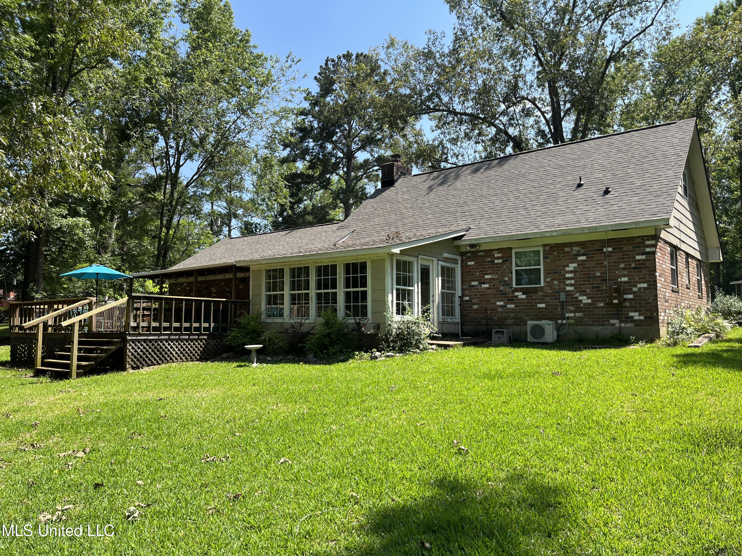 100 Point Clear Florence, MS 39073 - Photo 6 of 48 IMG_6182