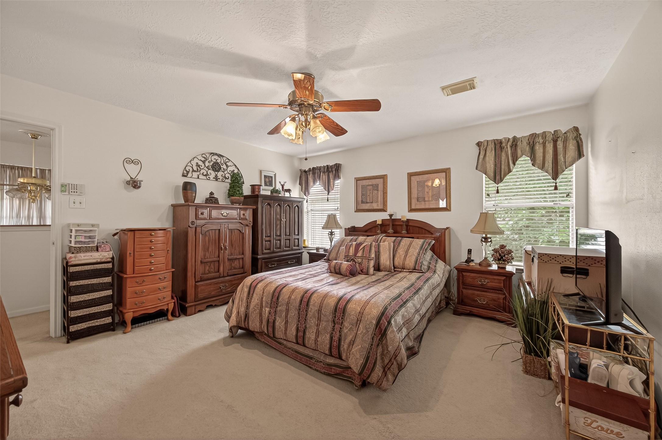 21514 Bluebonnet Meadow Lane Spring, TX 77388 - Photo 20 of 44 Primary Bedroom