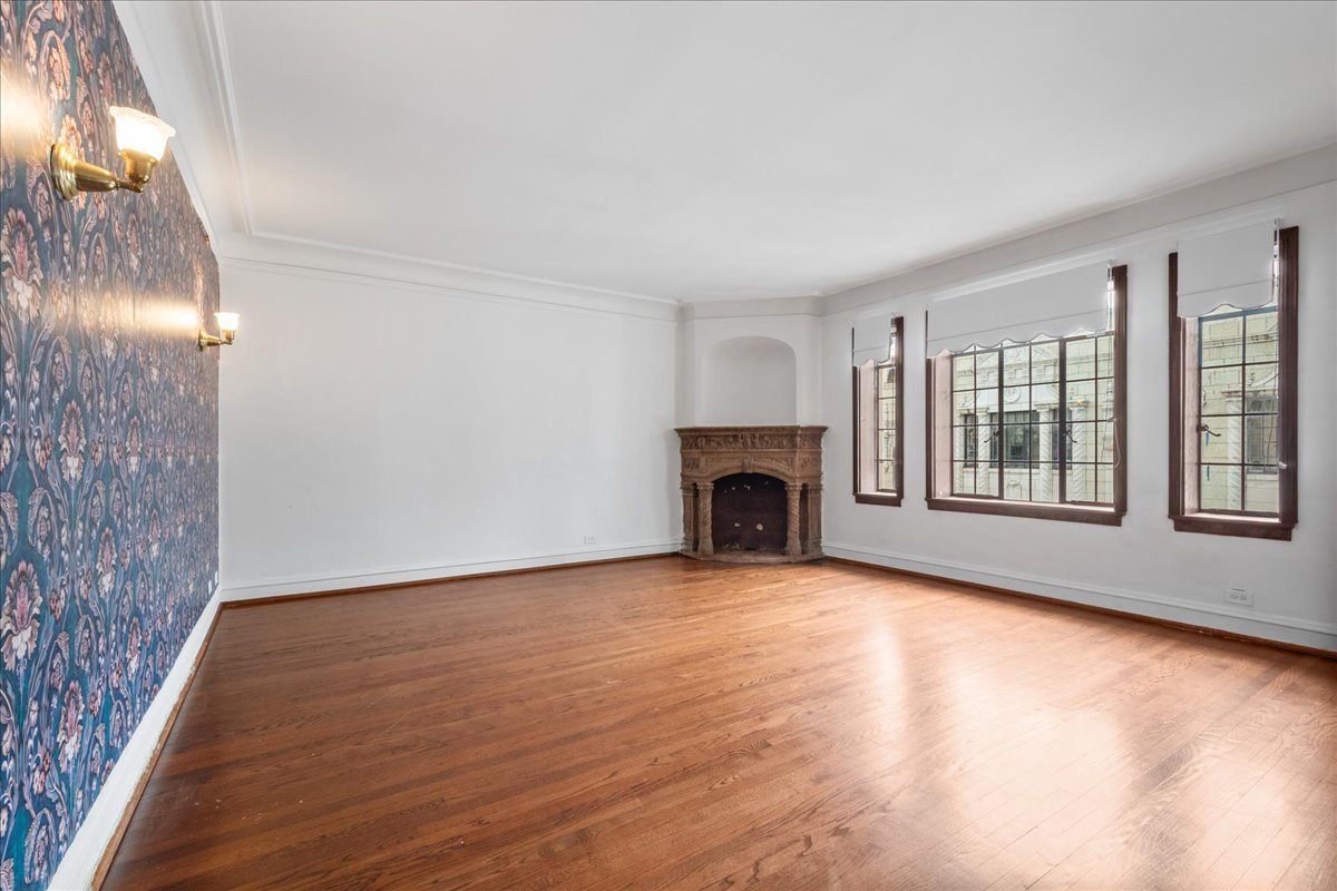 7348 North Ridge Boulevard, Unit 14C Chicago, IL 60645 - Photo 11 of 22