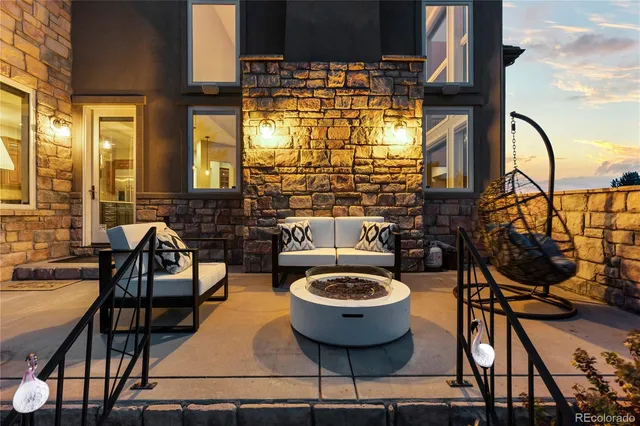 a view of an outdoor space with seating area