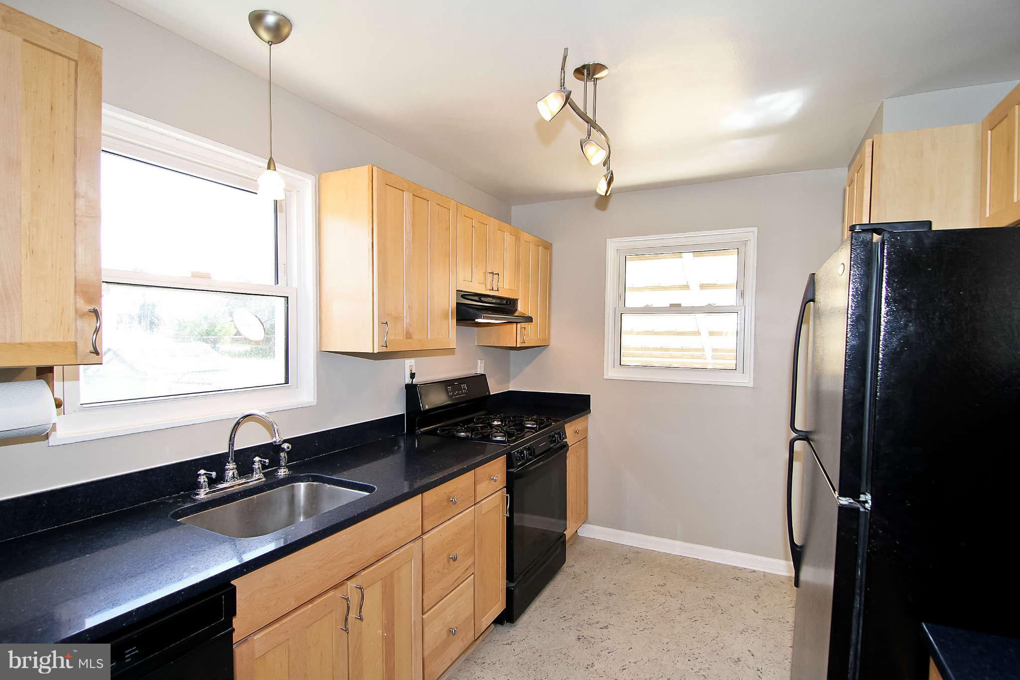2424 Dennis Avenue Silver Spring, MD 20902 - Photo 8 of 20 Kitchen