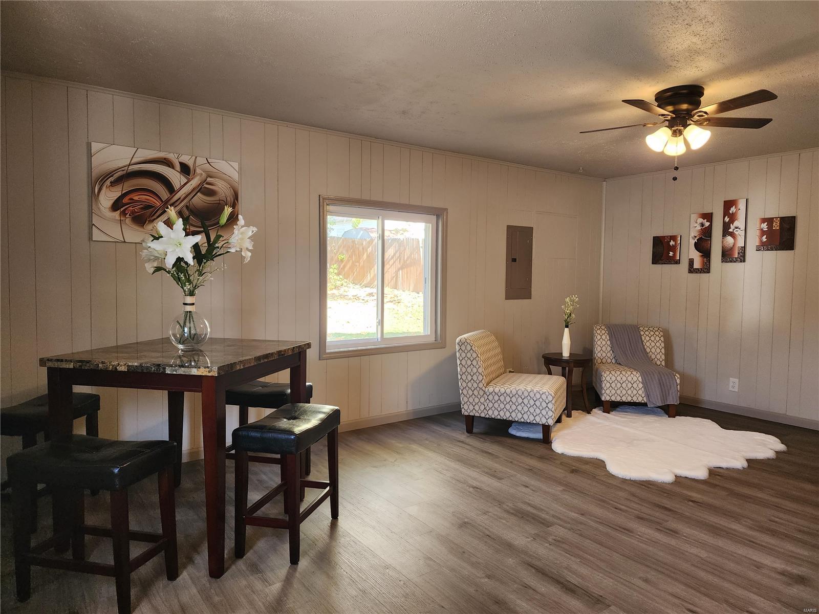 9523 Ridge Avenue St. Louis, MO 63114 - Photo 20 of 21 Gallery Image 20