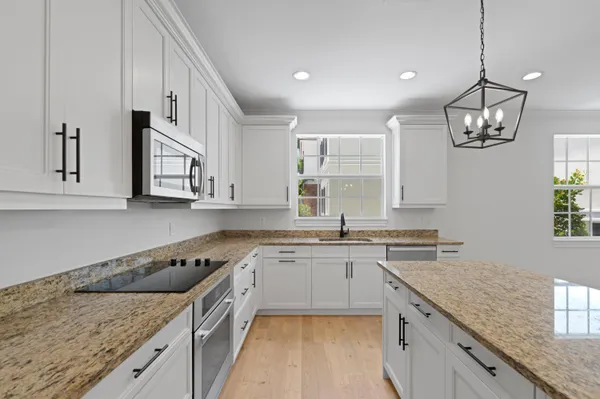 $8,500 | 135 North Cannery Row Circle, Delray Beach, FL 33444