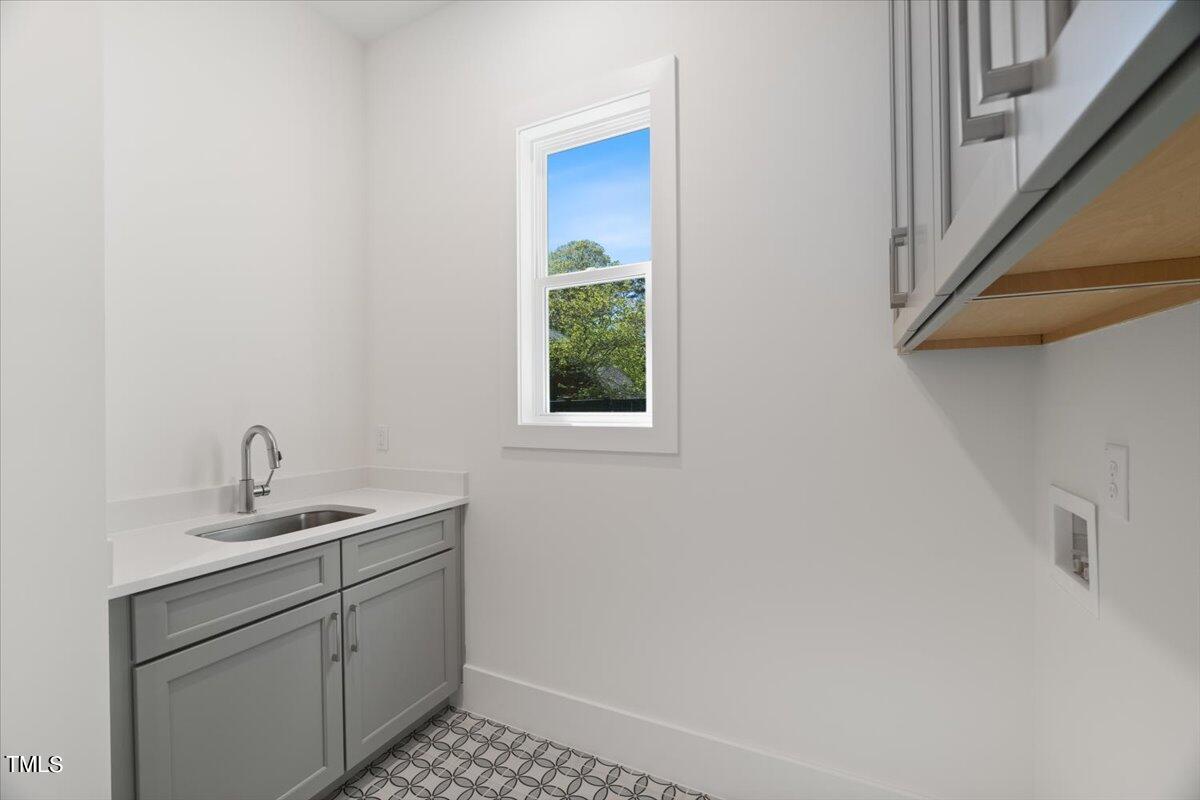 9012 Penny Road Raleigh, NC 27606 - Photo 22 of 52 Laundry Room