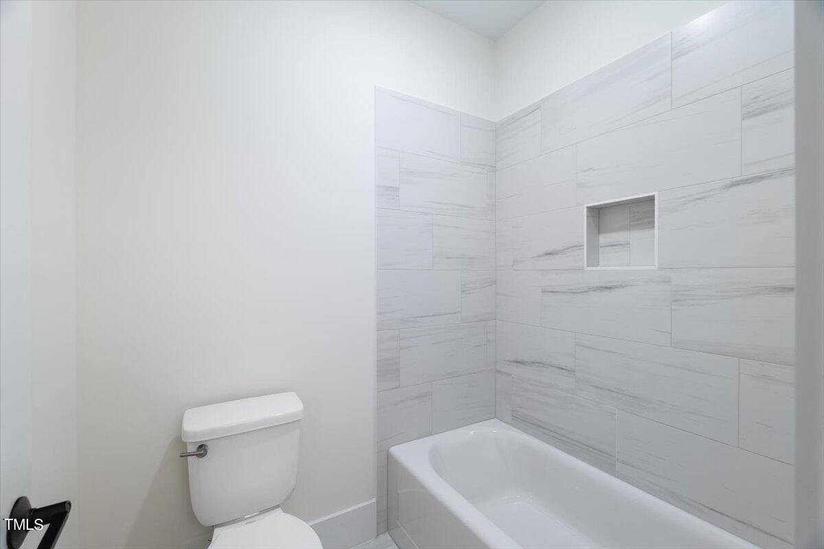 9012 Penny Road Raleigh, NC 27606 - Photo 38 of 52 Secondary Bath