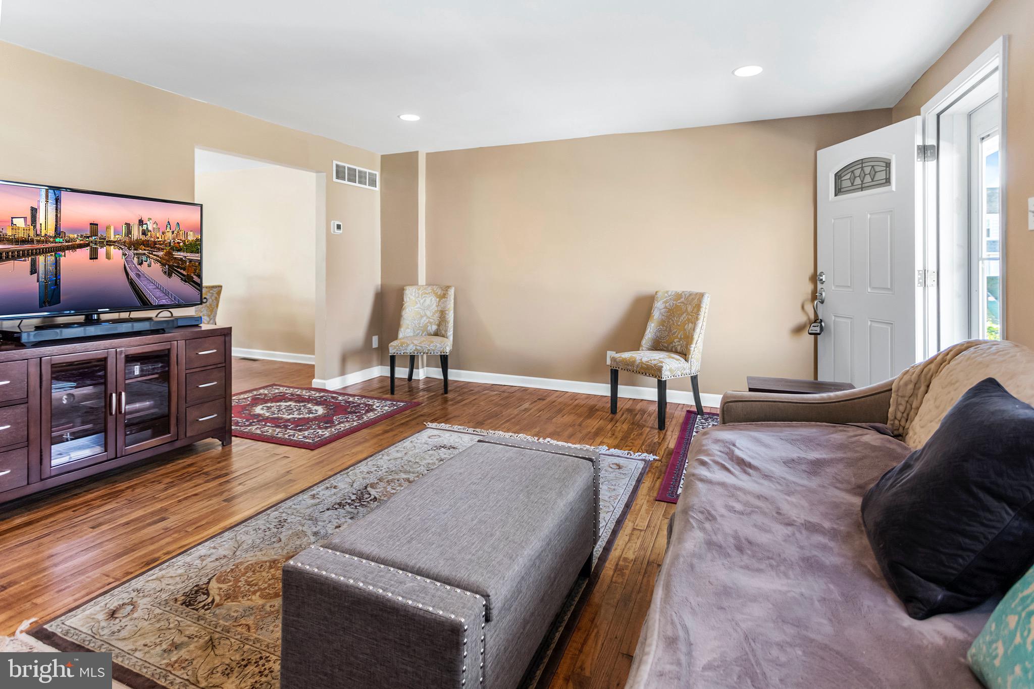605 Braxton Road Ridley Park, PA 19078 - Photo 4 of 21 Gallery Image 4