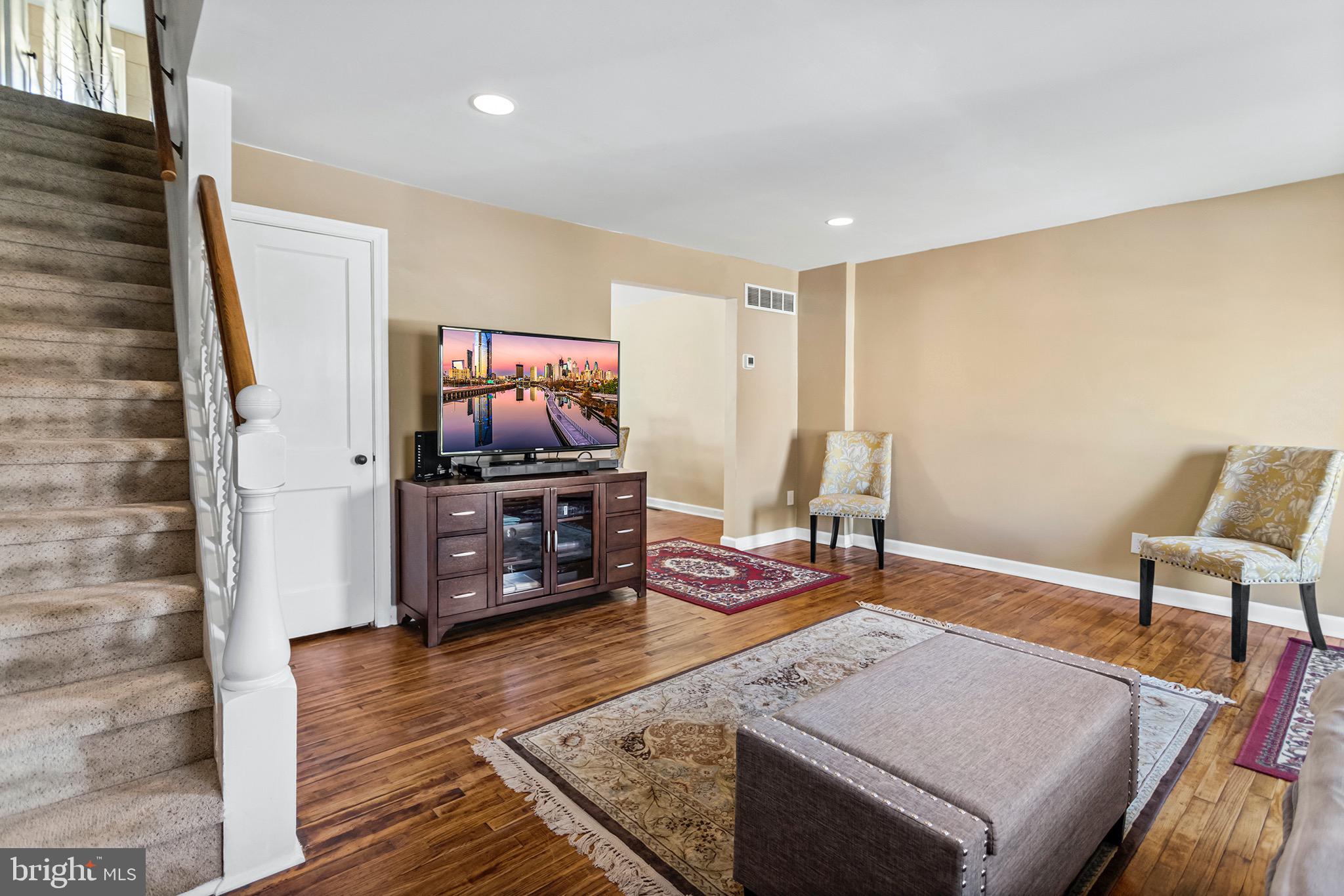 605 Braxton Road Ridley Park, PA 19078 - Photo 5 of 21 Gallery Image 5