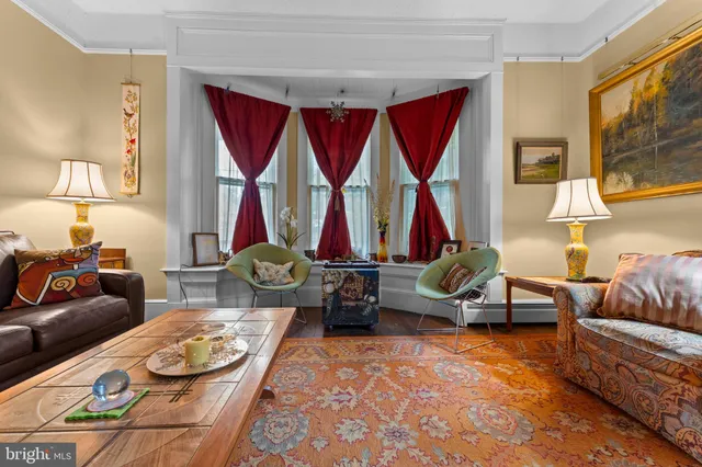 $799,900 | 802 South Blue Ridge Avenue, Culpeper, VA 22701