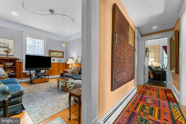 $799,900 | 802 South Blue Ridge Avenue, Culpeper, VA 22701