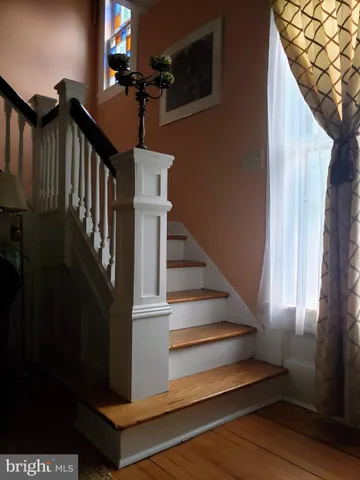 $799,900 | 802 South Blue Ridge Avenue, Culpeper, VA 22701