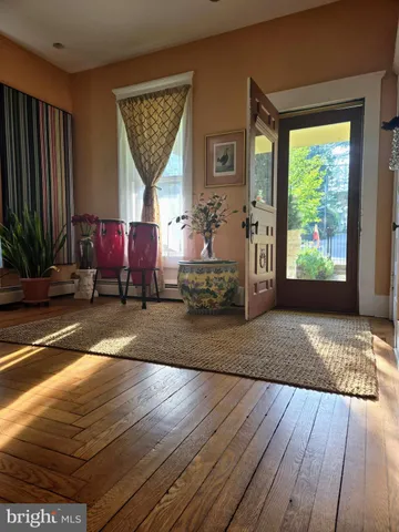 $799,900 | 802 South Blue Ridge Avenue, Culpeper, VA 22701