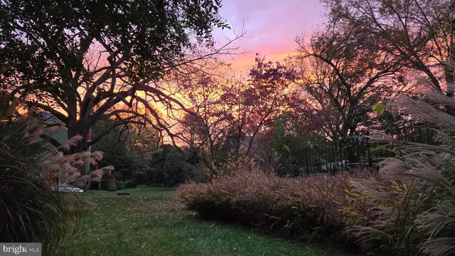 $799,900 | 802 South Blue Ridge Avenue, Culpeper, VA 22701