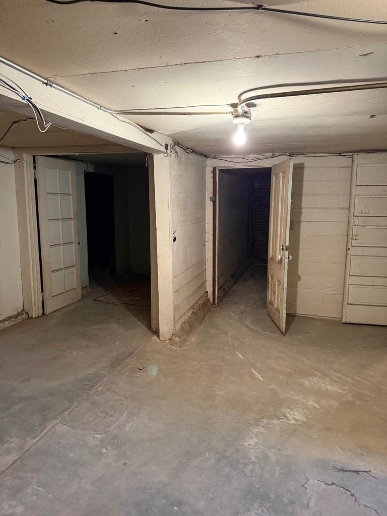 533 Reeves Avenue Yuba City, CA 95991 - Photo 29 of 36 Unfinished Basement