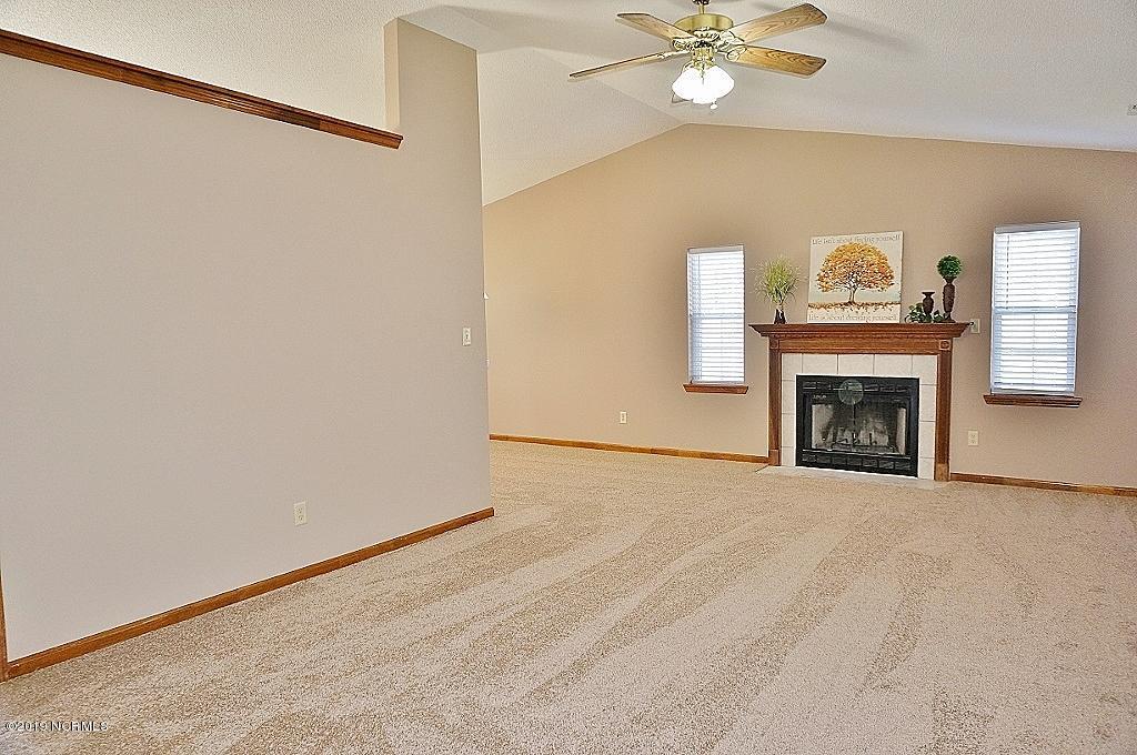 133 Fodder Drive Hubert, NC 28539 - Photo 3 of 22 DSC08179 (1024x680)