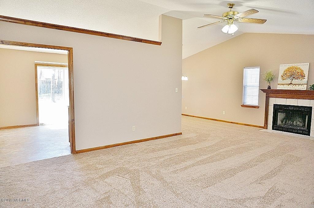 133 Fodder Drive Hubert, NC 28539 - Photo 5 of 22 DSC08178 (1024x680)