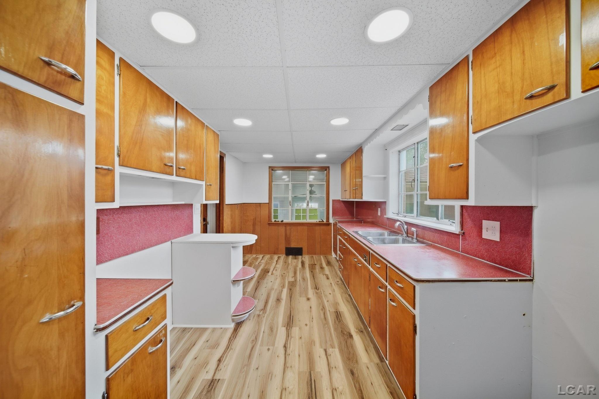 2937 Airport Road Adrian, MI 49221 - Photo 15 of 39 Gallery Image 15