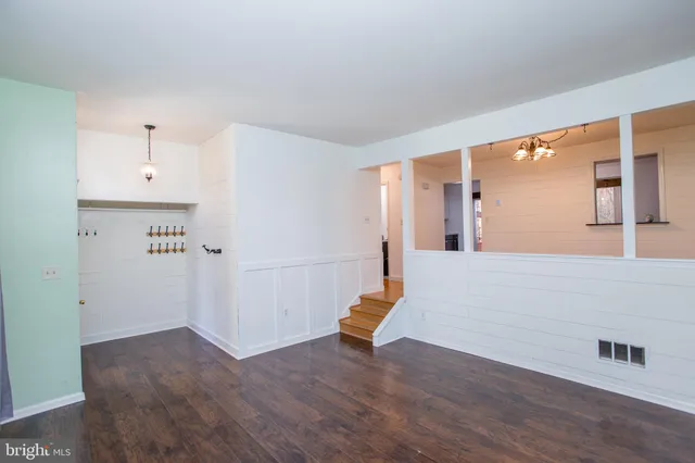 $389,900 | 113 Krista Court, Chalfont, PA 18914