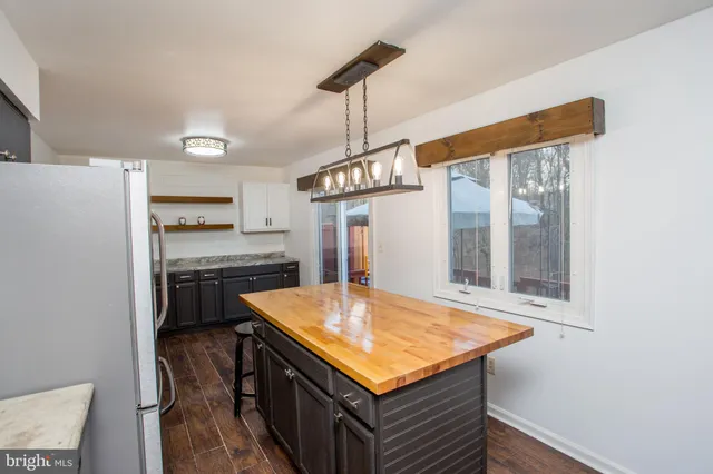 $389,900 | 113 Krista Court, Chalfont, PA 18914