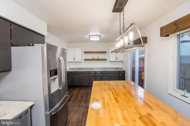 $389,900 | 113 Krista Court, Chalfont, PA 18914