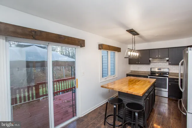 $389,900 | 113 Krista Court, Chalfont, PA 18914