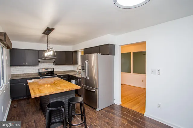 $389,900 | 113 Krista Court, Chalfont, PA 18914