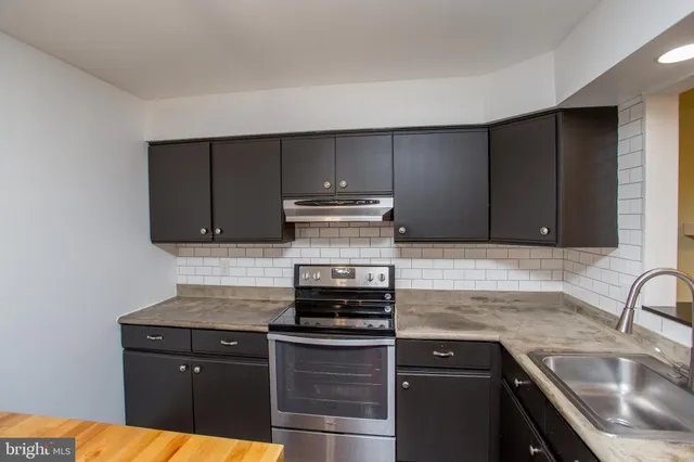 $389,900 | 113 Krista Court, Chalfont, PA 18914