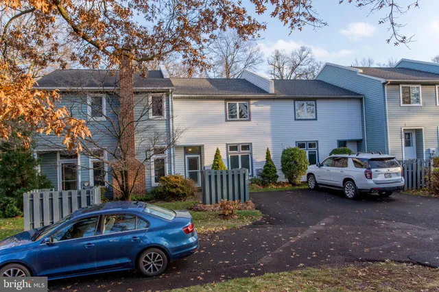 $389,900 | 113 Krista Court, Chalfont, PA 18914