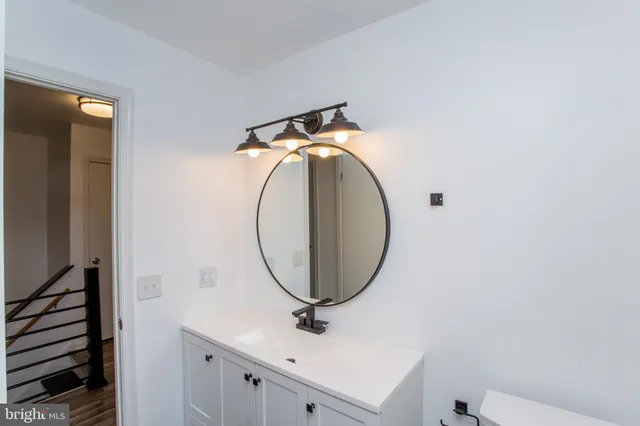 $389,900 | 113 Krista Court, Chalfont, PA 18914