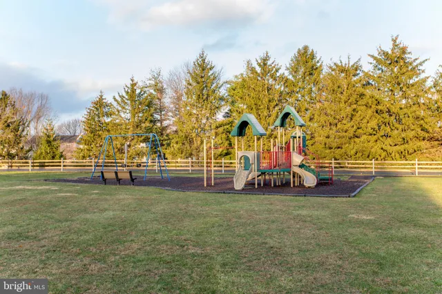 $389,900 | 113 Krista Court, Chalfont, PA 18914